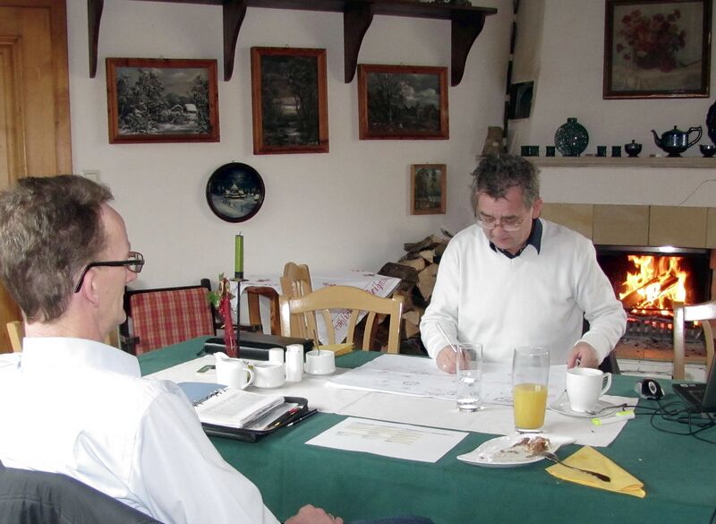 Datei:SH Gruppenarbeit Kamin.jpg