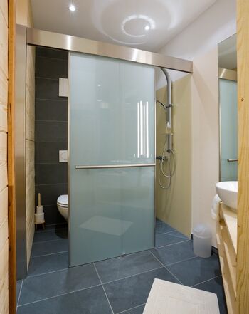 Dusche Obstgartenzimmer