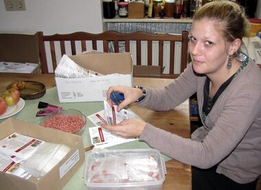 Petra bei Dirndlkarten "befüllen"