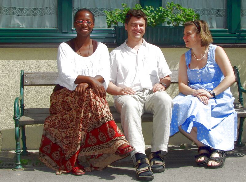 Datei:Gerald Wirth Hahn imKorb.jpg