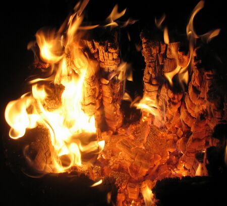 Feuerholz bei Abend-Incentive