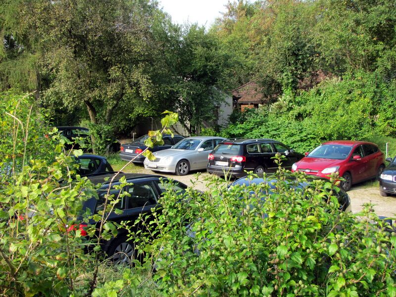 Datei:SH Grüne Parkplatz.jpg