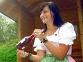 Präsentation von Dirndlsaft
