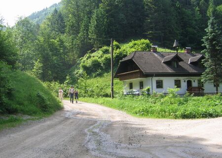 Erste Abzweigung in der Sois - geradeaus