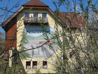 Mariazellerbahnbild zur Blütezeit