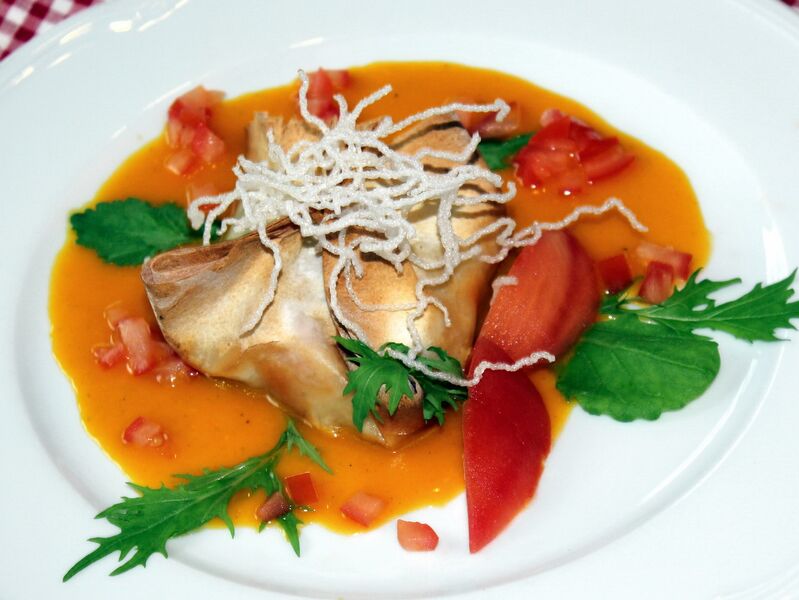 Datei:SK-veg Strudlsackerl m Sauce.jpg