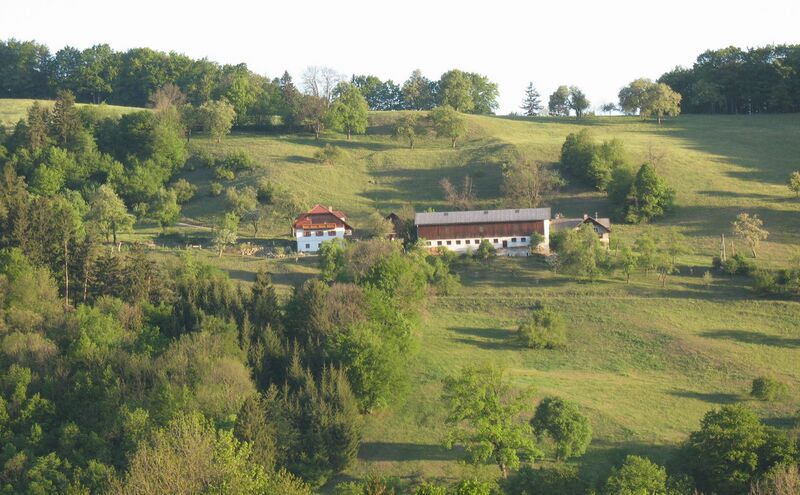 Datei:Reitberg Bauer.jpg