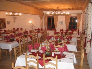 Gatterraum-Dorfwirtshaus