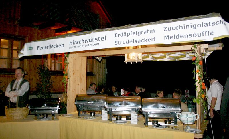 Datei:MVFest Standl 2008.jpg