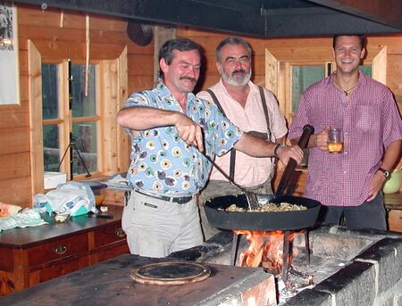 Sterzkochen in der Sterzhütte