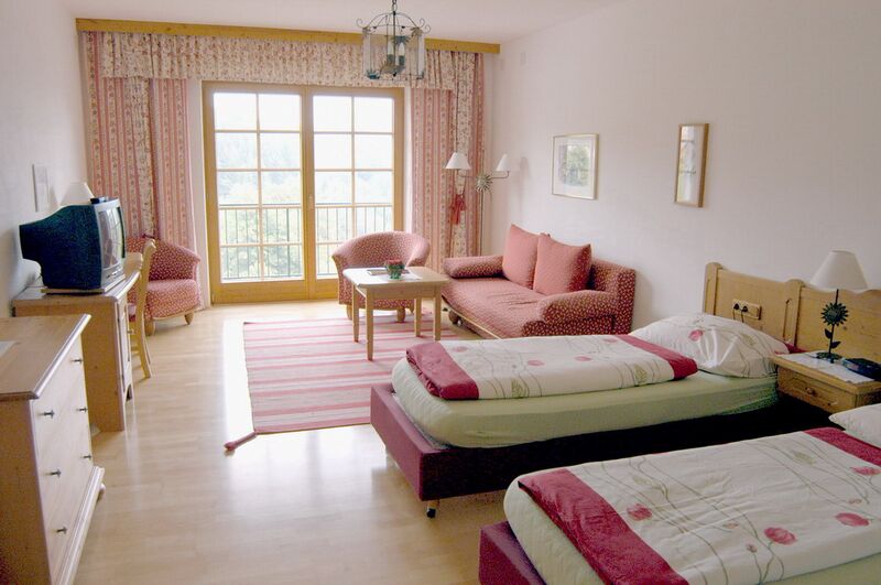 Datei:SD TB Z111 Rose.jpg