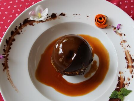 Warm übergossenes Dirndleis