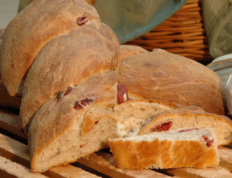 Datei:Dirndlbrot 01.jpg