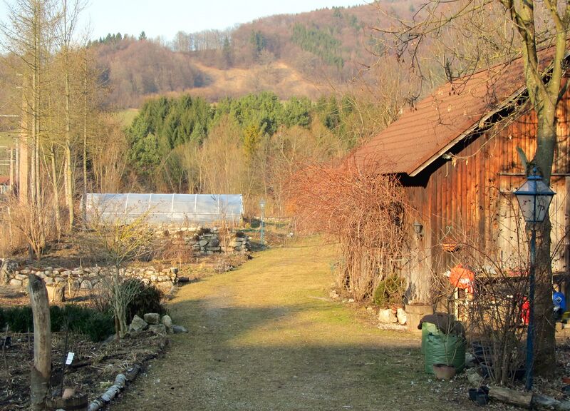 Datei:SG Eingang Nostg Winter.jpg