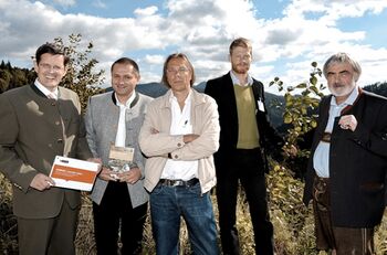 NHk2010_Dirndl_Pflanzung