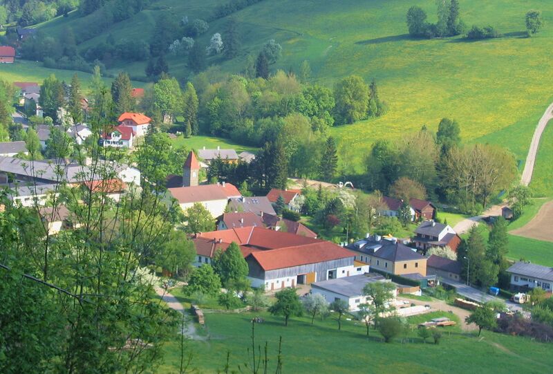 Datei:Tradigist Ortschaft Frühl.jpg