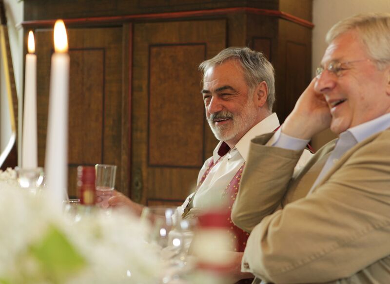 Datei:Mcookiing JW.jpg