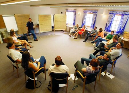 Seminarraum Hans.jpg