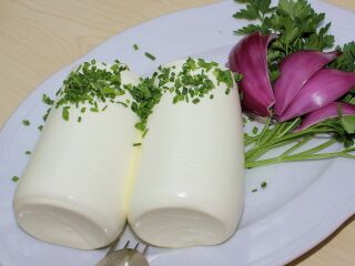 Regionaler Schafskäse