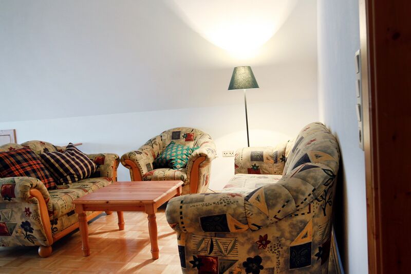 Datei:SH Privatissimum Sitzgruppe.jpg