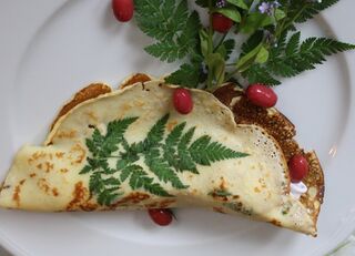 Kräuterpalatschinke