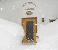 Nebeneingang Dorfhotel