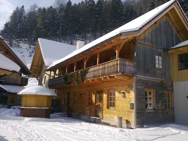 Datei:SD Dorfwirtshaus Winter4.jpg