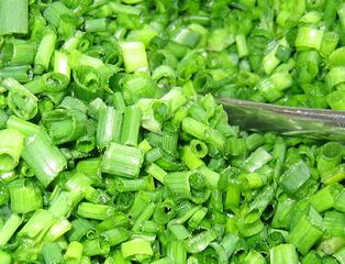 Schnittlauch geschnitten