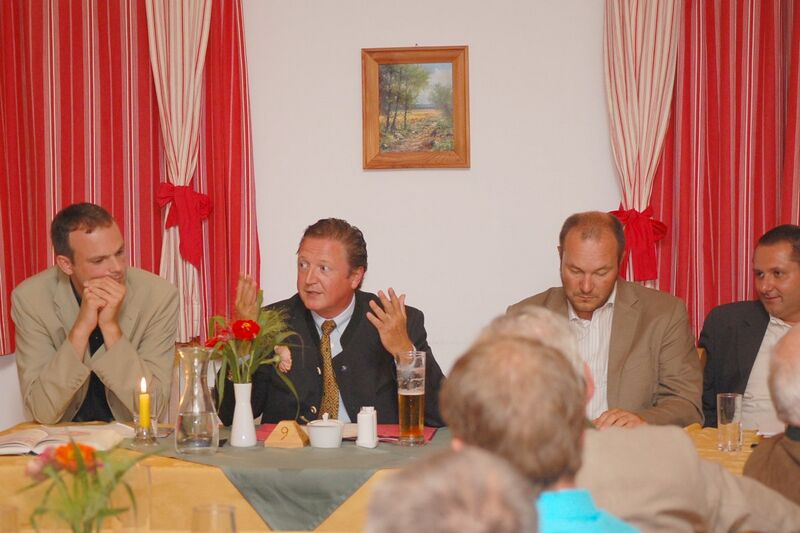 Datei:Kamingespraech DSC 3232.jpg