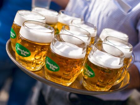 Steinschaler Bier in alten Gläsern