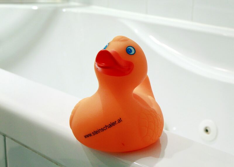 Datei:Badeente groß1.jpg