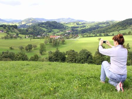 Anya "bekniet" Dirndltaler Kulturlandschaft