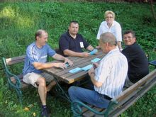 Gruppenarbeit im Südgarten