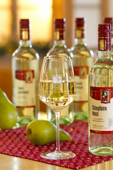 Mostglas und Flaschen - MB Zeiner