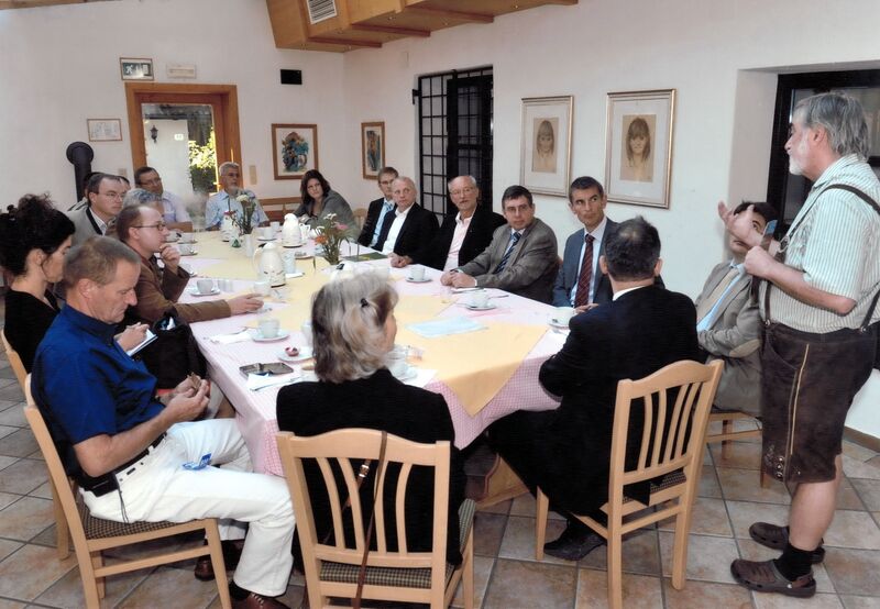 Datei:Exkurion Mack Pomm0.jpg