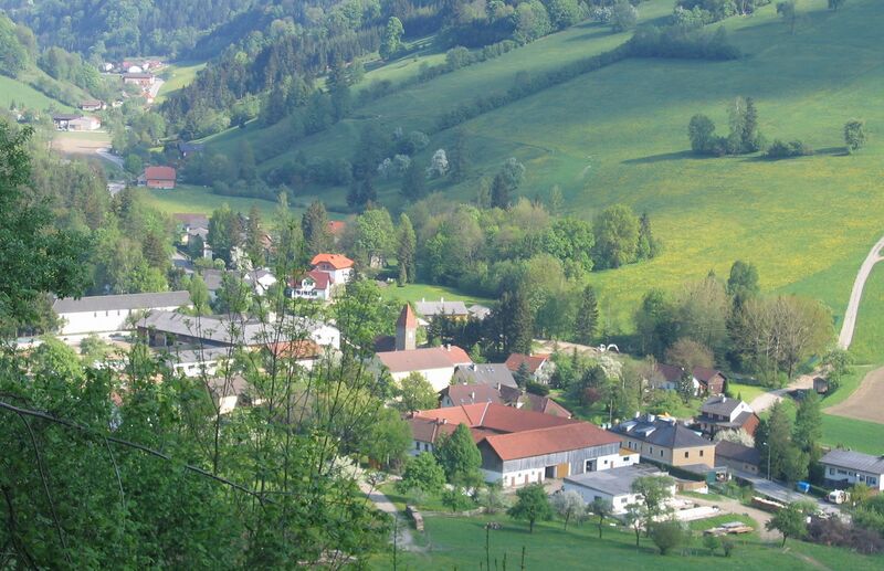 Datei:Tradigist Ortschaft.jpg