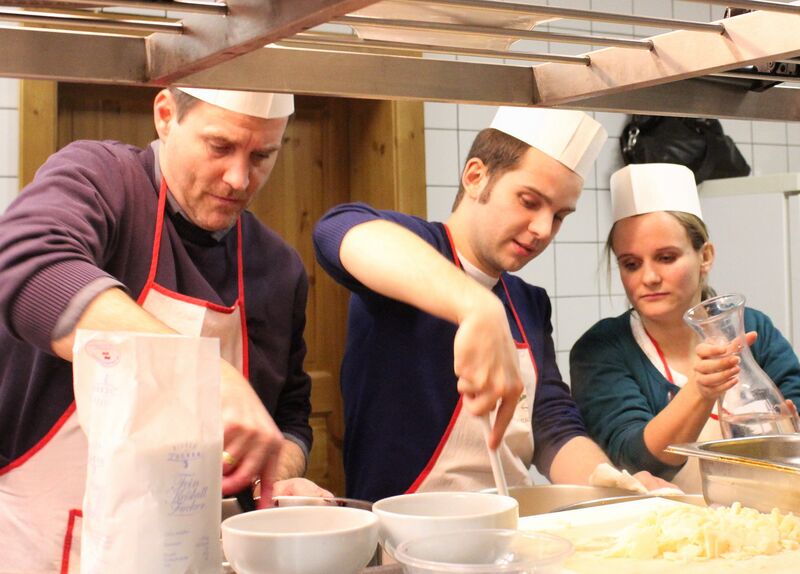 Datei:Teamkochen 2012-1.jpg