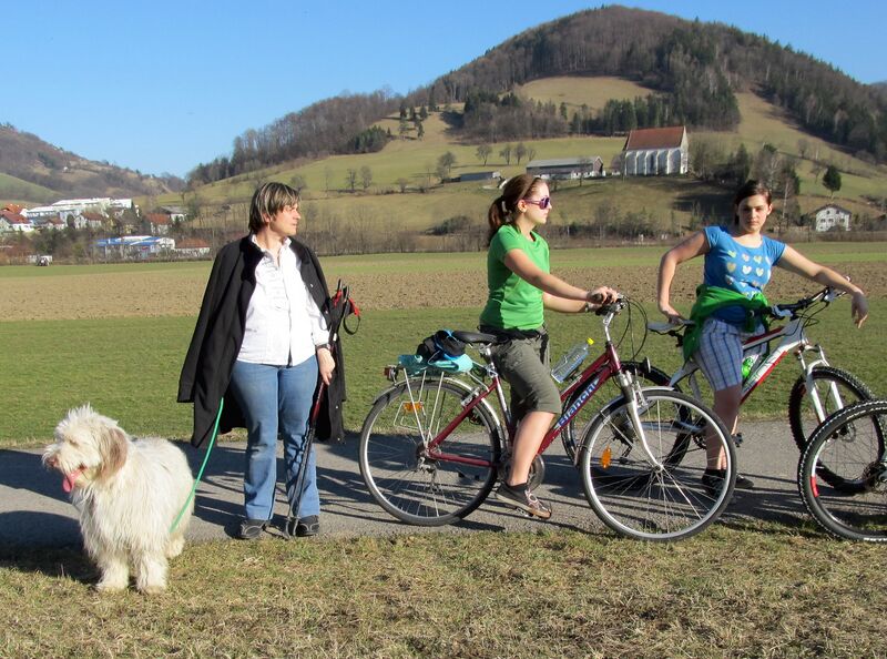 Datei:AW Cila Radweg.jpg
