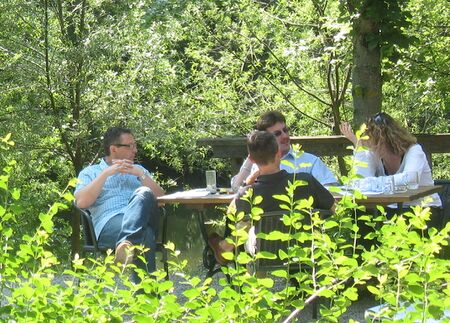 Gruppenarbeit im Grünen