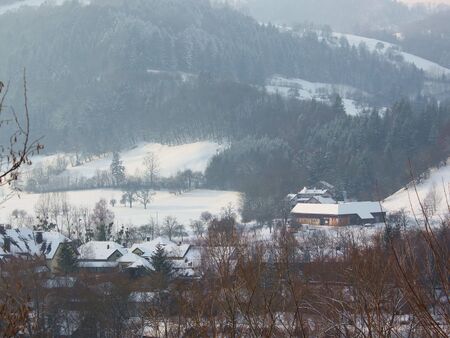 Geburtshaus von Kard. König im Winter