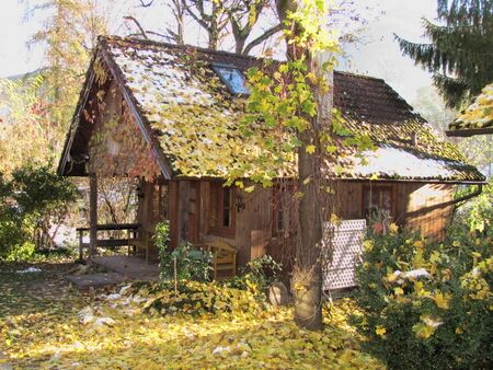 Marina-Haus im Spätherbst